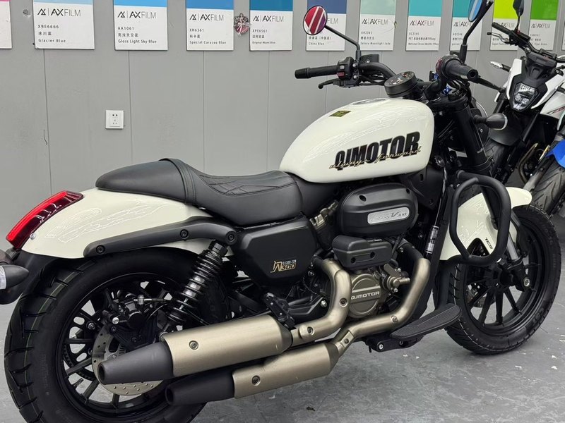 二手QJMOTOR闪300