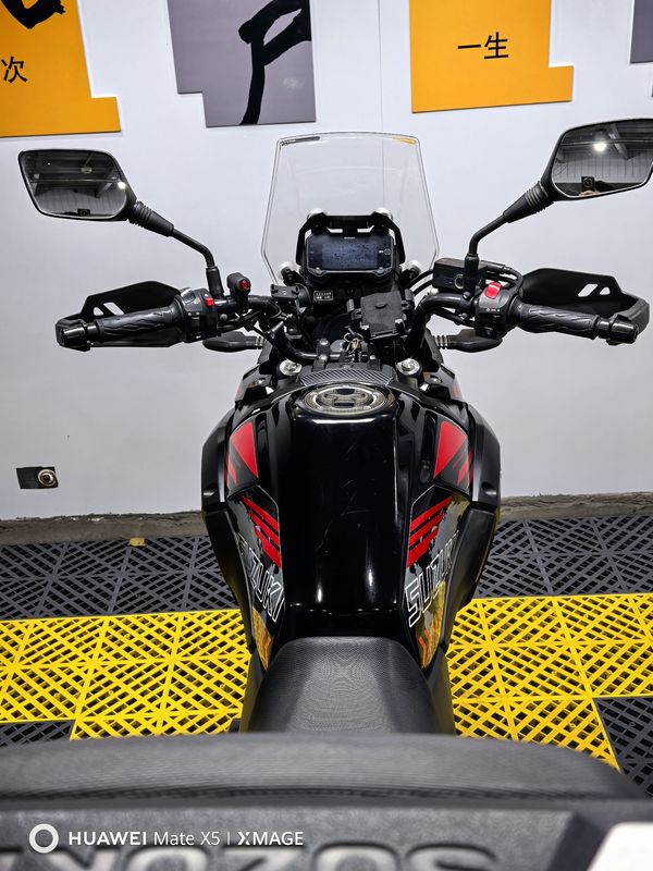 二手豪爵铃木DL250