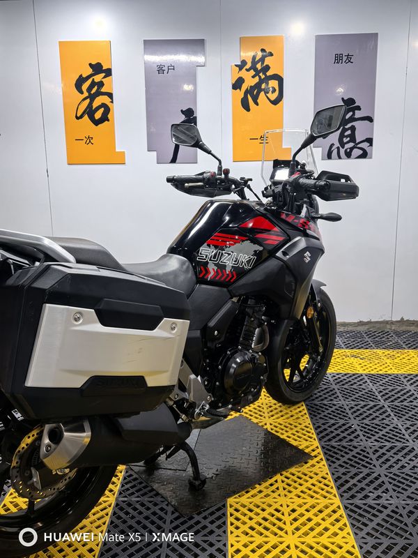 二手豪爵铃木DL250