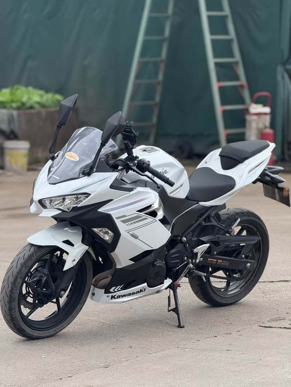 二手川崎Ninja 400