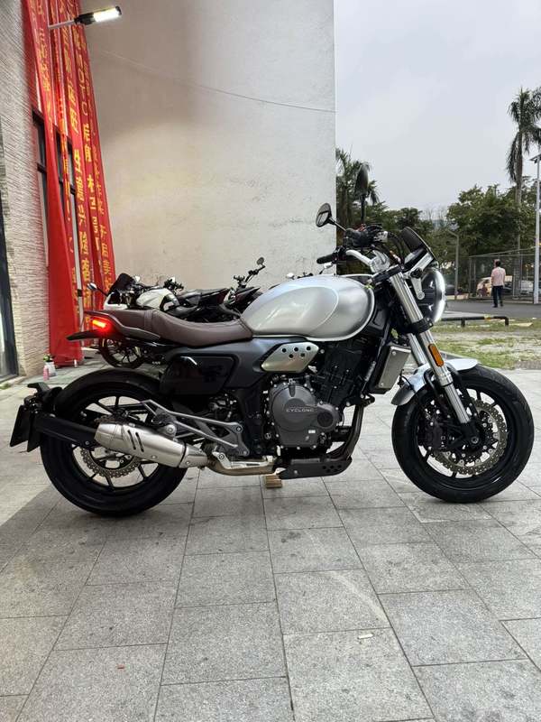 二手赛科龙RE600