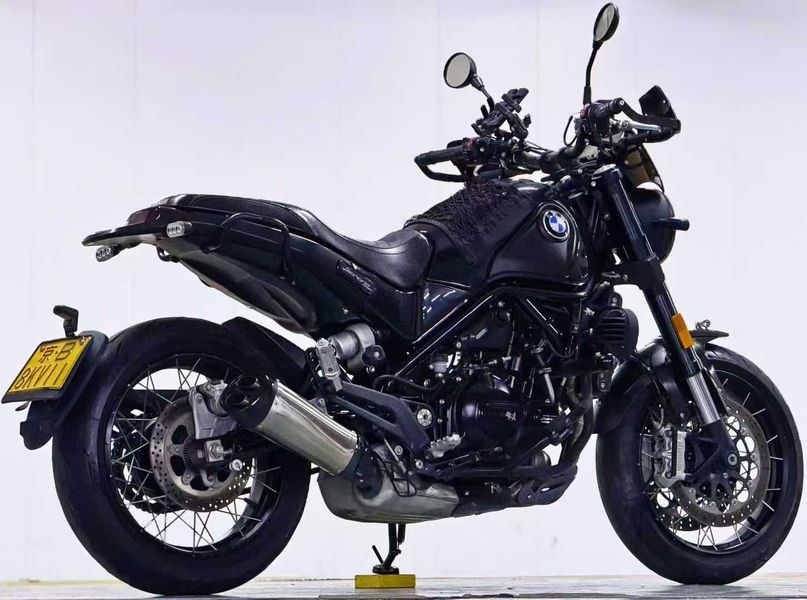 二手贝纳利幼狮 Leoncino 500