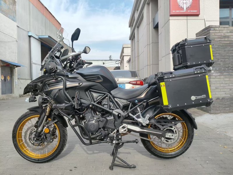 二手贝纳利TRK552