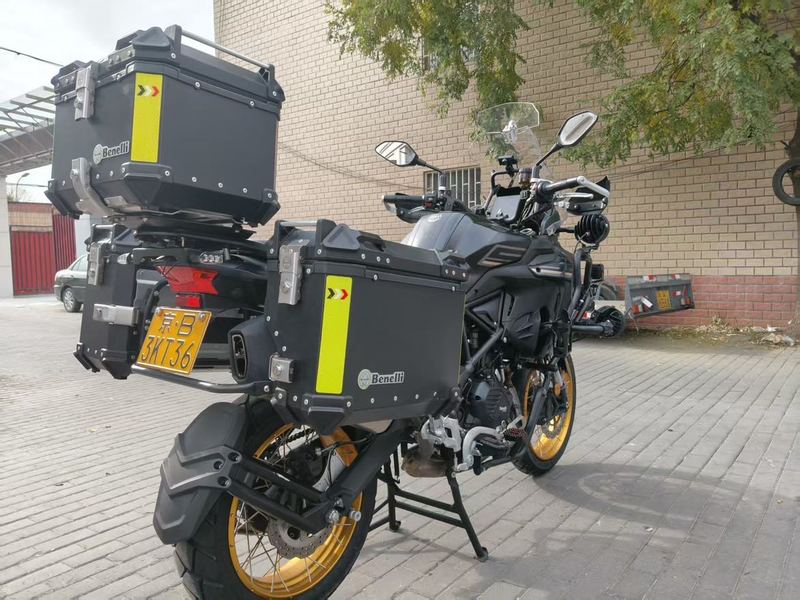 二手贝纳利TRK552