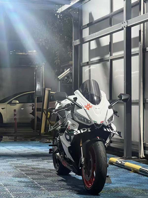 二手阿普利亚RS 660 