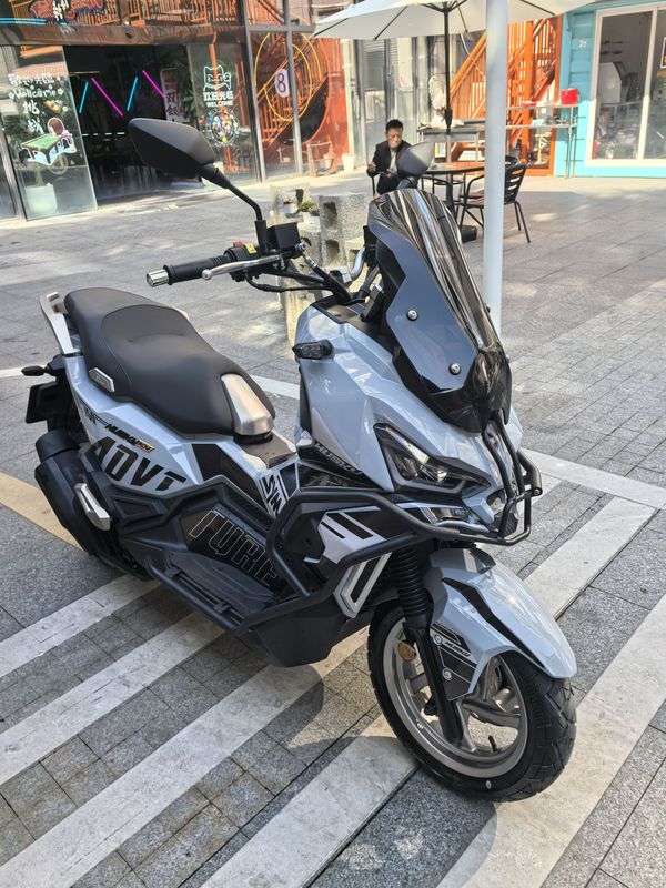 二手三阳哈士奇 Husky ADV150