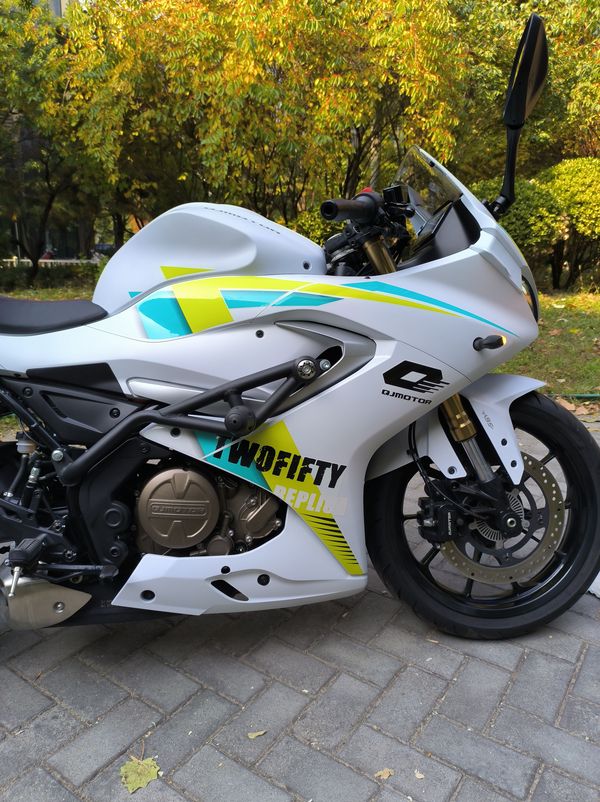二手QJMOTOR赛250