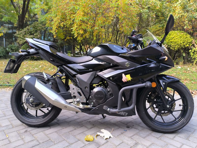 二手豪爵铃木GSX250R