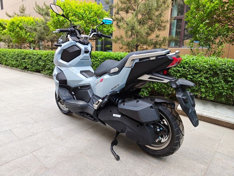 二手三阳哈士奇 Husky ADV150