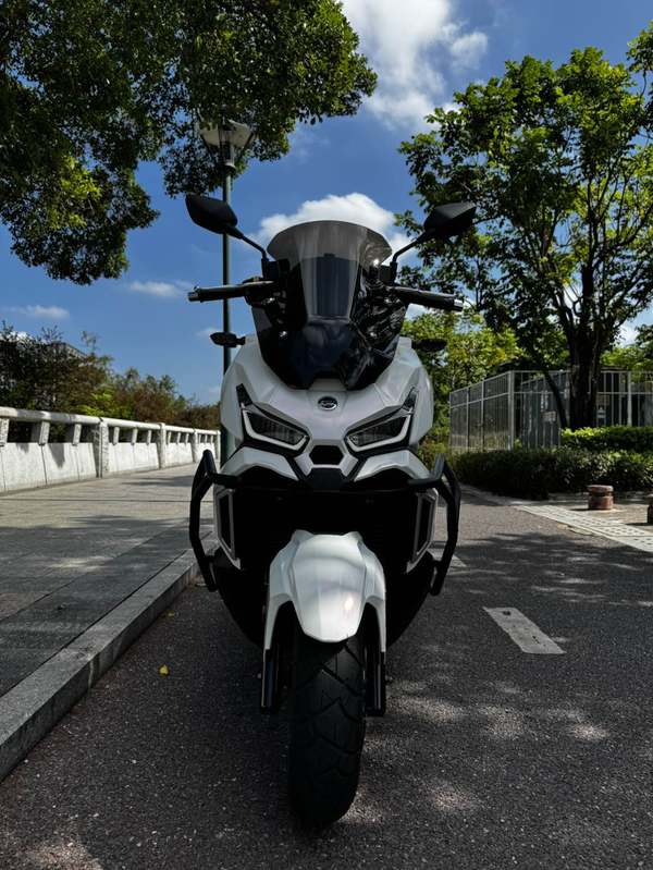 二手三阳哈士奇 Husky ADV150