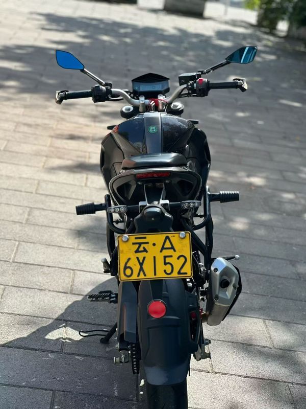 二手贝纳利小迅龙 BN150S