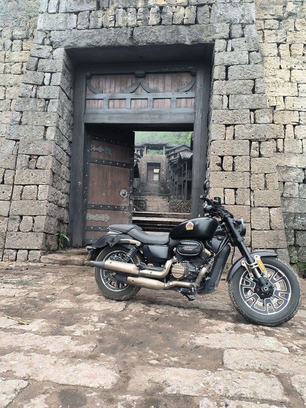 二手QJMOTOR闪350
