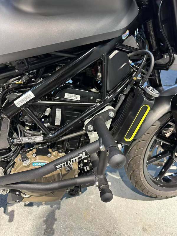 二手HUSQVARNA黑箭 401