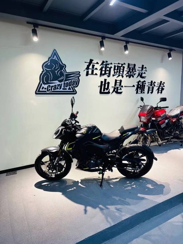 二手贝纳利小迅龙 BN150S