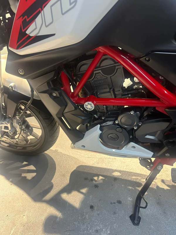 二手贝纳利小黄龙 TNT25