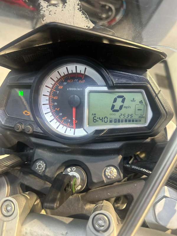 二手贝纳利小黄龙 TNT25