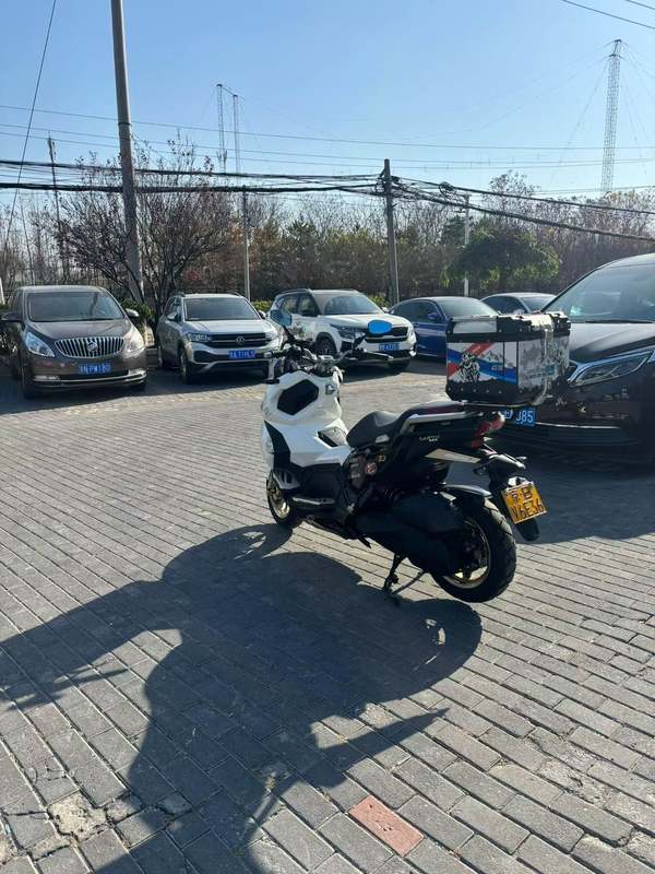 二手三阳哈士奇 Husky ADV150