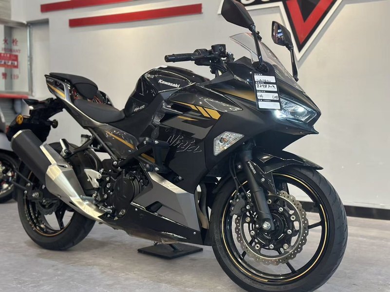 二手川崎Ninja 400