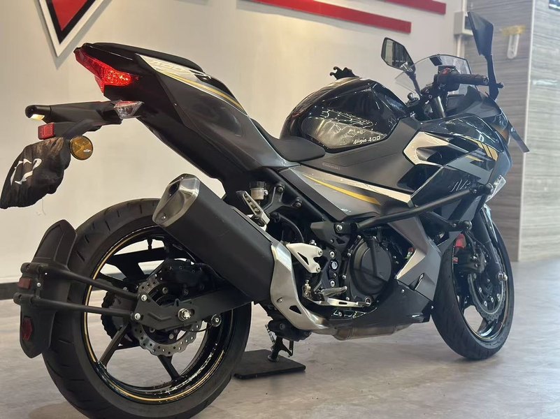 二手川崎Ninja 400