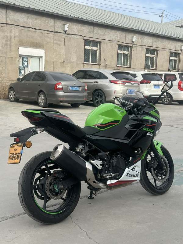 二手川崎Ninja 400