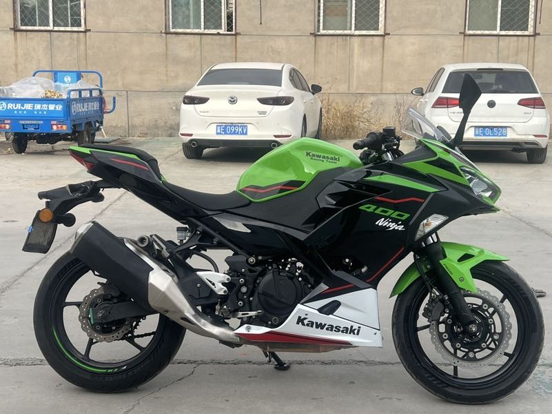 二手川崎Ninja 400