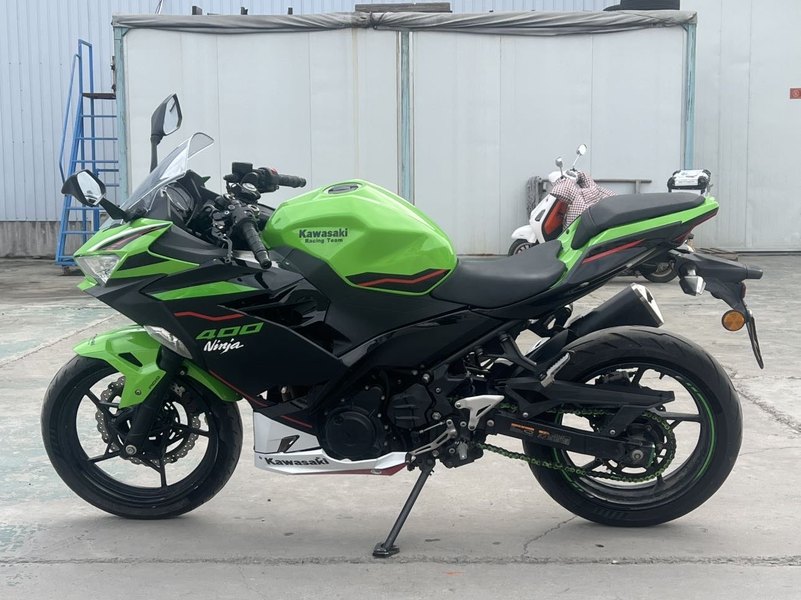 二手川崎Ninja 400