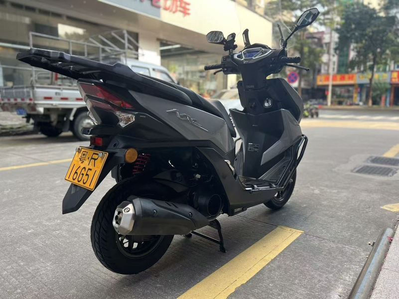 二手五羊本田NX125