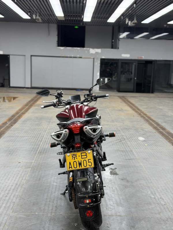 二手贝纳利TNT600i