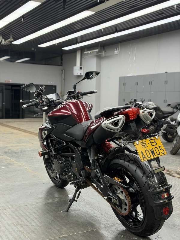 二手贝纳利TNT600i