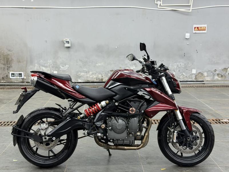 二手贝纳利TNT600i