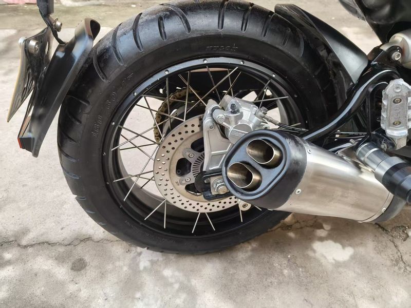 二手贝纳利幼狮 Leoncino 500