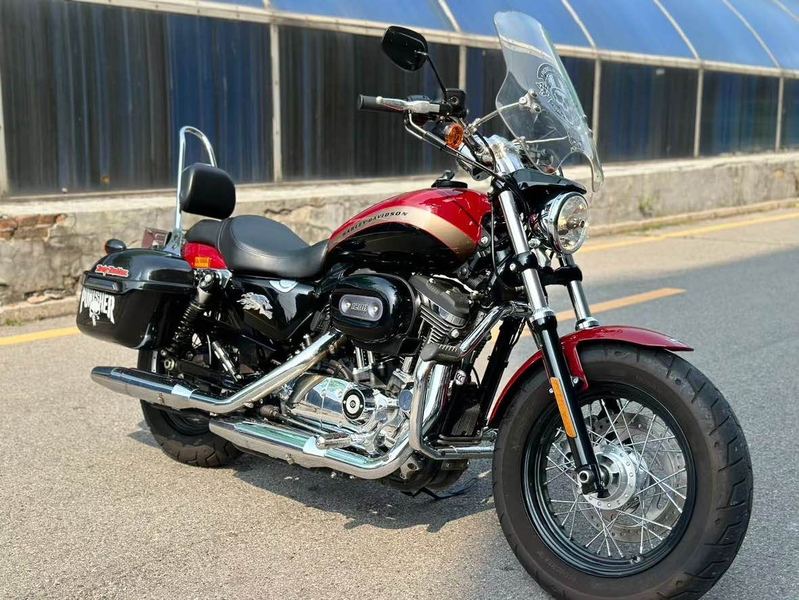 二手哈雷戴维森1200 Custom