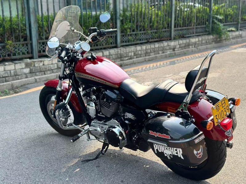 二手哈雷戴维森1200 Custom