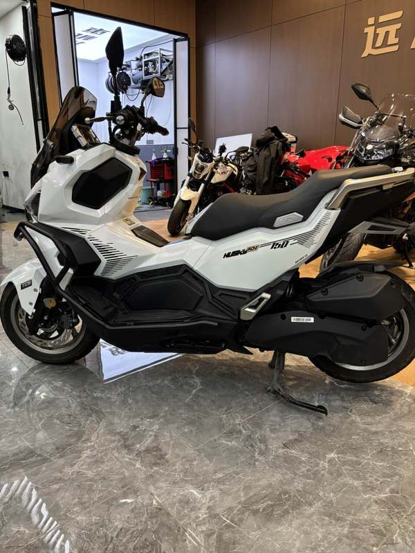 二手三阳哈士奇 Husky ADV150