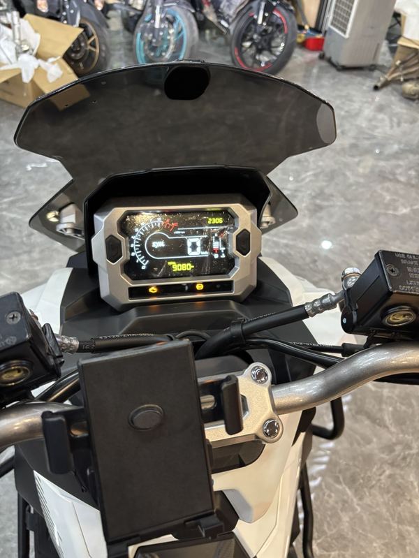 二手三阳哈士奇 Husky ADV150