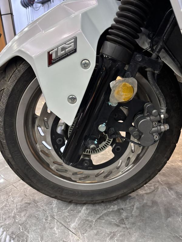 二手三阳哈士奇 Husky ADV150