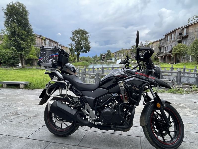 二手豪爵铃木DL250