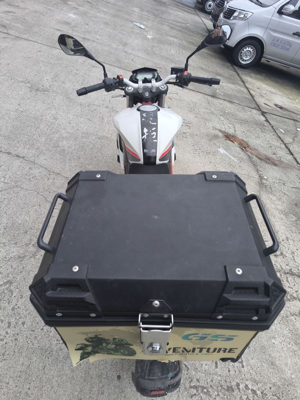 二手贝纳利红宝龙 TNT150i