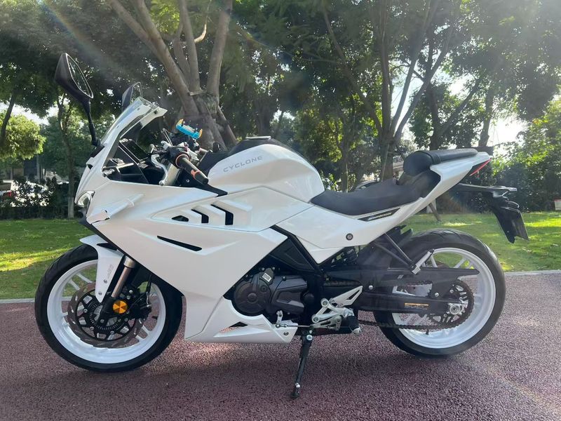 二手赛科龙RC250