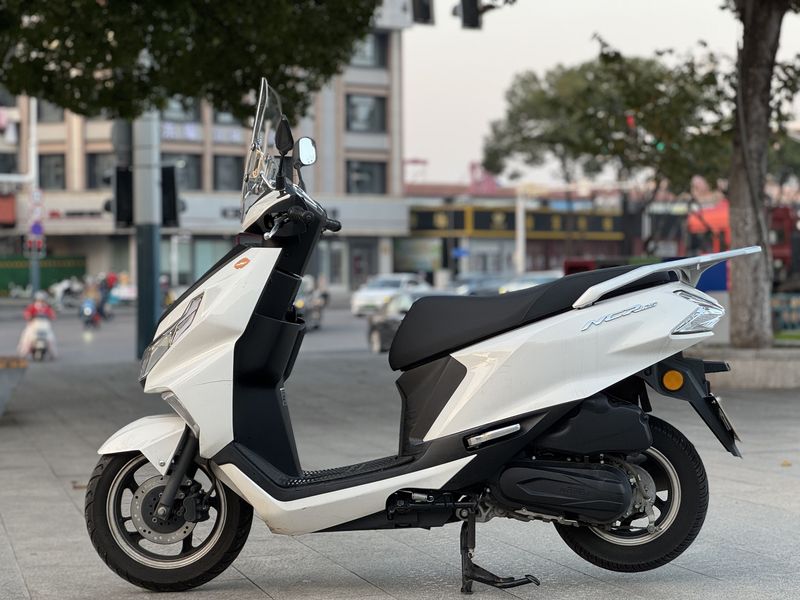 二手五羊本田NCR125