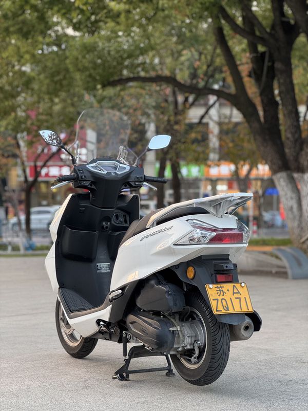 二手五羊本田NCR125