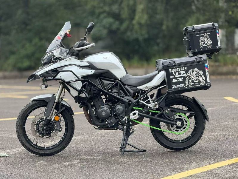 二手贝纳利金鹏 TRK502