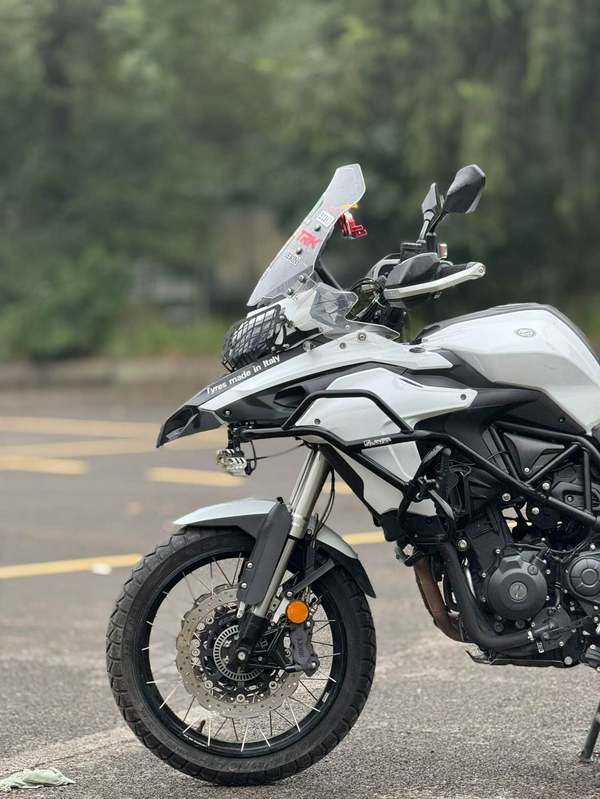 二手贝纳利金鹏 TRK502