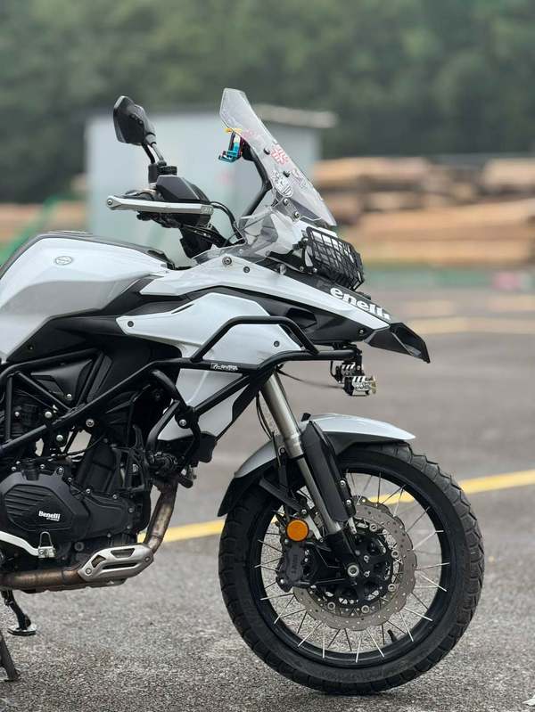 二手贝纳利金鹏 TRK502