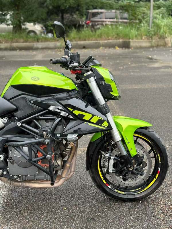 二手贝纳利TNT600i