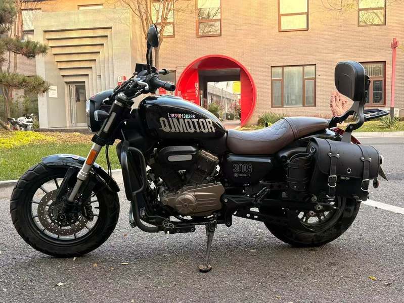 二手QJMOTOR闪300