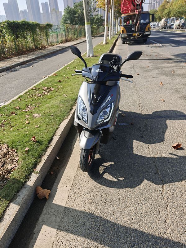 二手天鹰游艇125