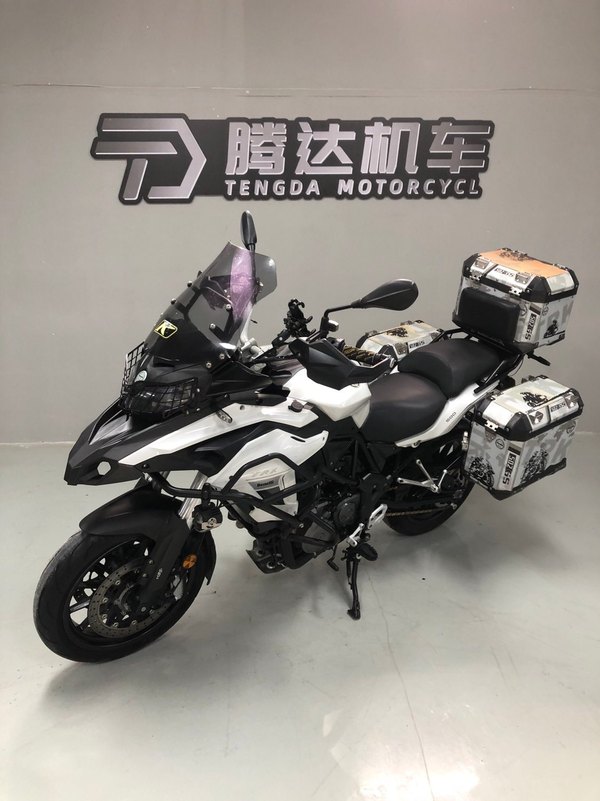 二手贝纳利金鹏 TRK502