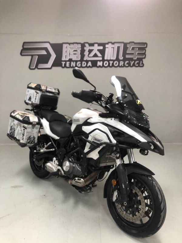 二手贝纳利金鹏 TRK502