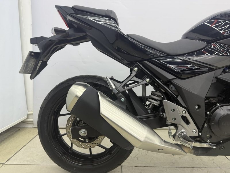 二手豪爵铃木GSX250R